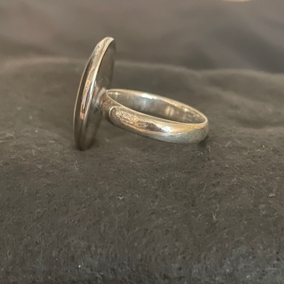 Women’s ring. - Picture 2 of 4